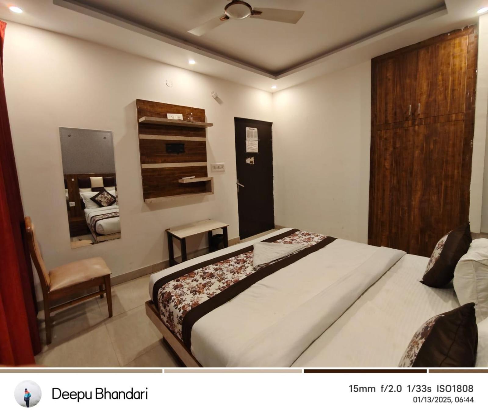 Hotel Infinity International Near Igi Airport 新德里 外观 照片