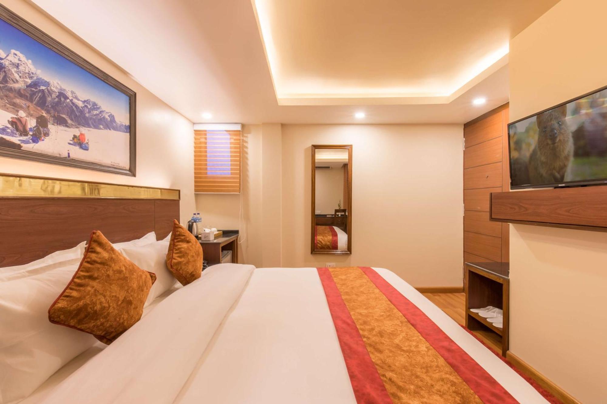 Hotel Infinity International Near Igi Airport 新德里 外观 照片