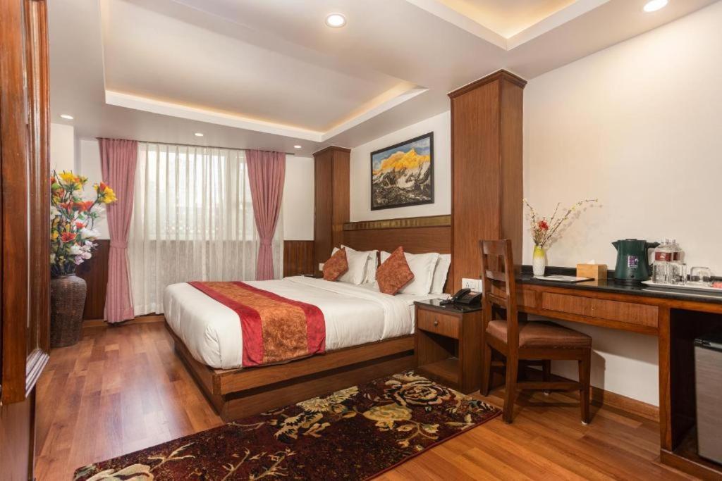 Hotel Infinity International Near Igi Airport 新德里 外观 照片